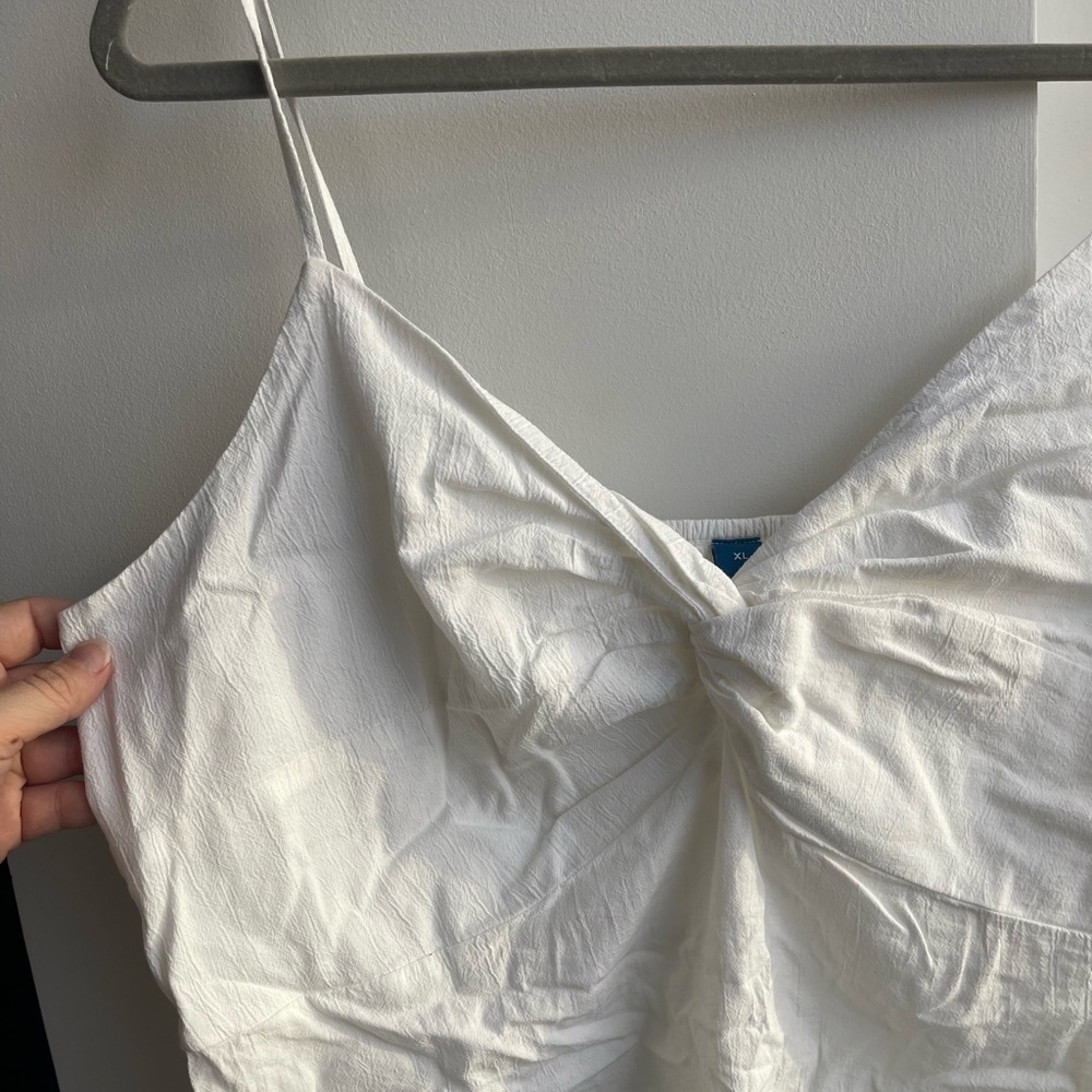 White XL tank top
